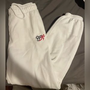 Aritzia tna “COZAF” sweatpants